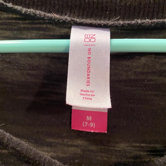 Shirt - Picture 3 of 3